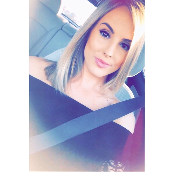 Meet your Posher, Peyton - Picture 1 of 1